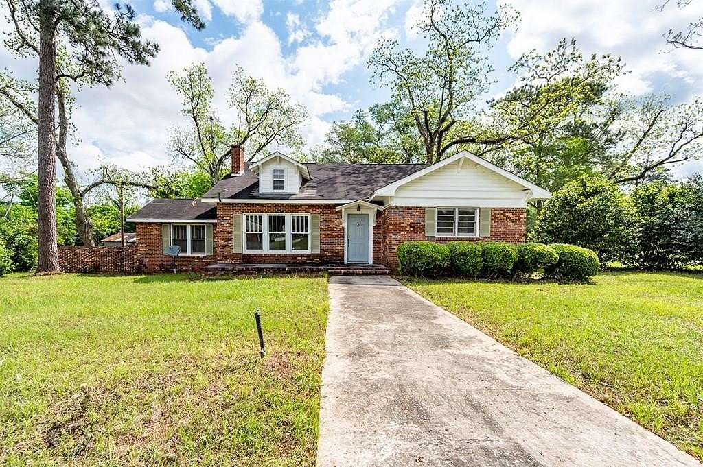 2 Acres of Residential Land with Home for Sale in Arlington, Georgia