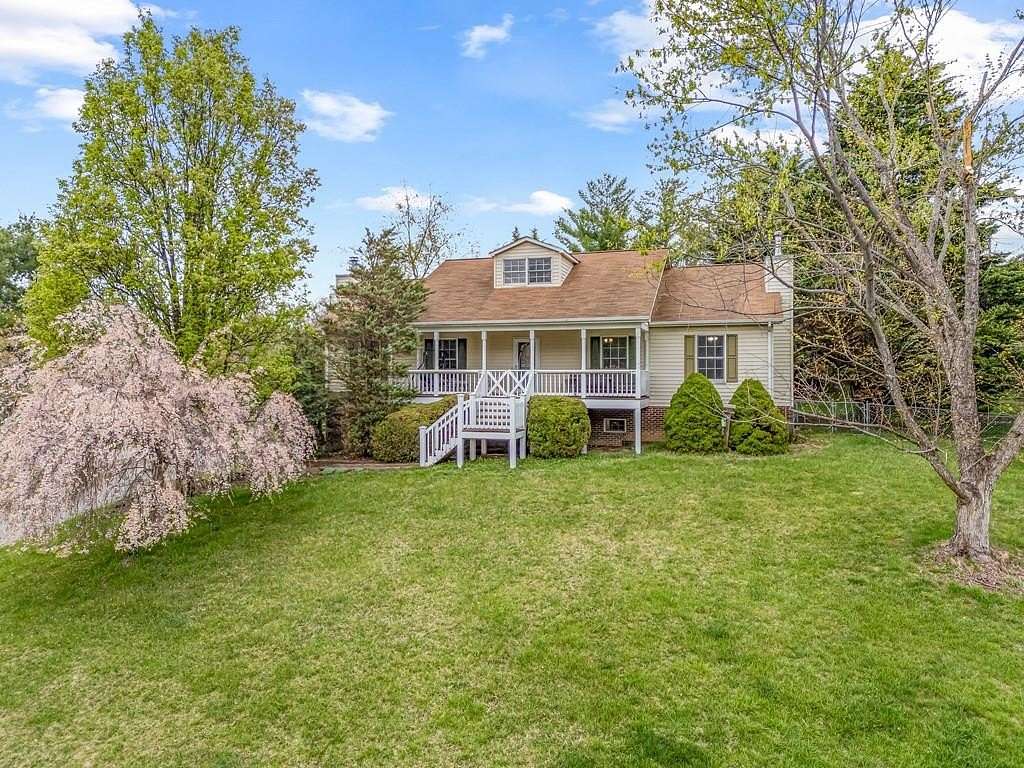 1.66 Acres of Residential Land with Home for Sale in Christiansburg, Virginia