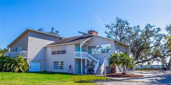 1.65 Acres of Residential Land with Home for Sale in Ellenton, Florida