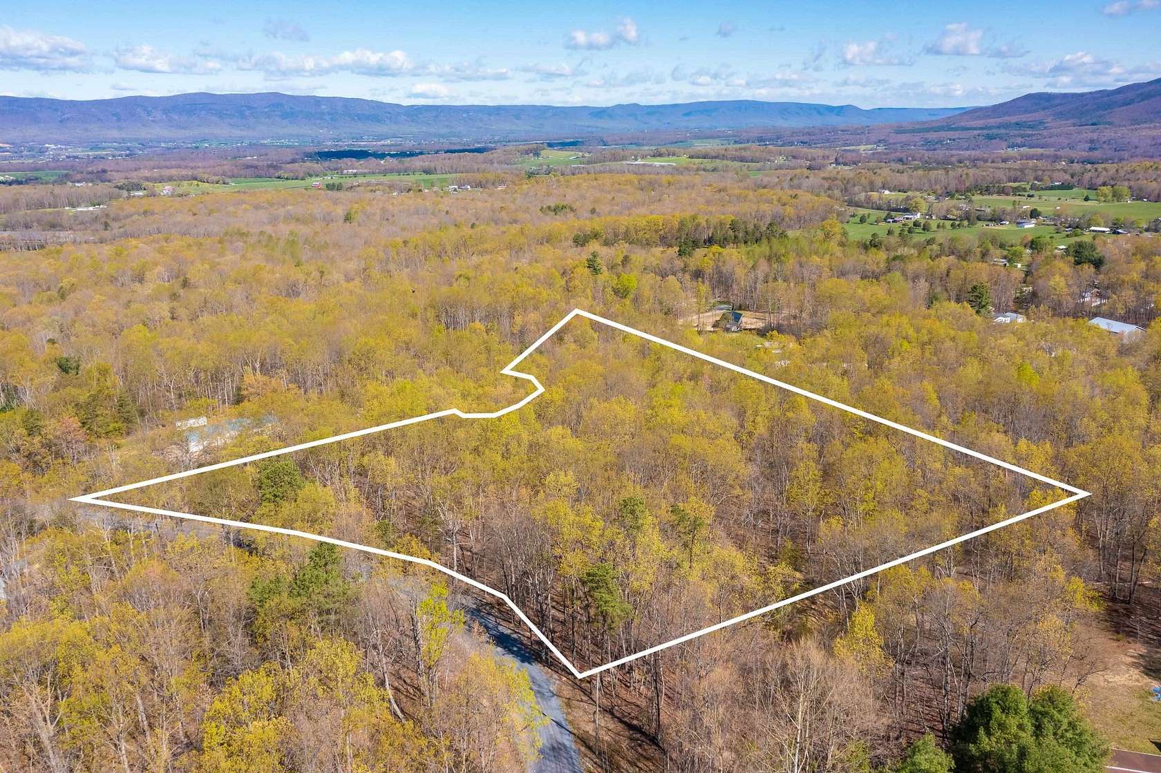 5 Acres of Residential Land for Sale in Elkton, Virginia