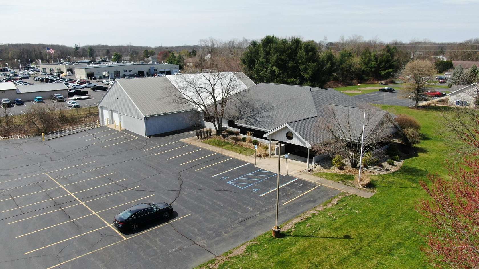 1.54 Acres of Improved Commercial Land for Sale in Kalamazoo, Michigan