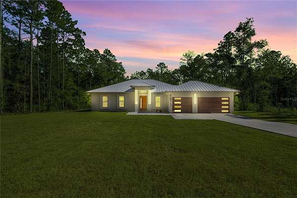 1.54 Acres of Land with Home for Sale in Ocala, Florida