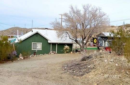 1.5 Acres of Land with Home for Sale in Randsburg, California