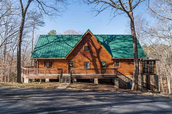 1.7 Acres of Residential Land with Home for Sale in Chesnee, South Carolina