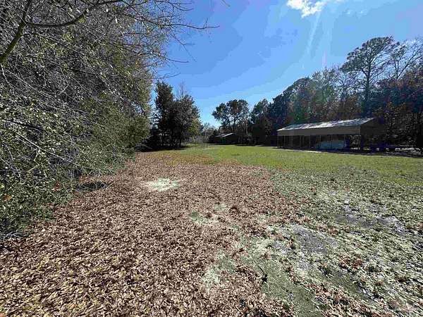 1.53 Acres of Improved Mixed-Use Land for Sale in Pensacola, Florida