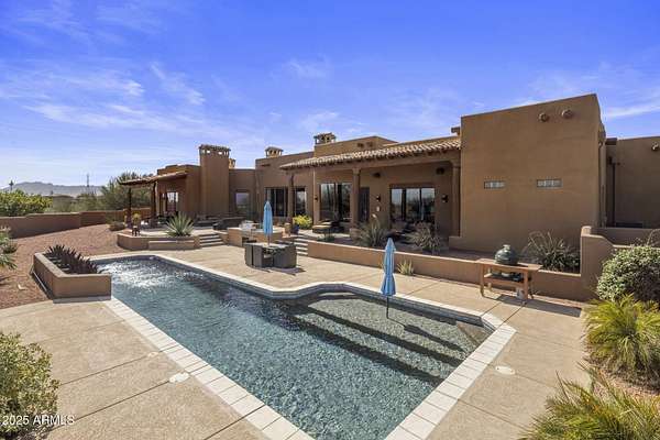 1.65 Acres of Residential Land with Home for Sale in Scottsdale, Arizona