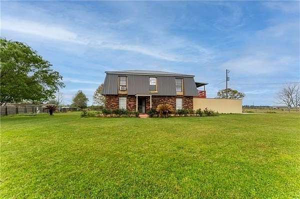 1.86 Acres of Residential Land with Home for Sale in Amite, Louisiana