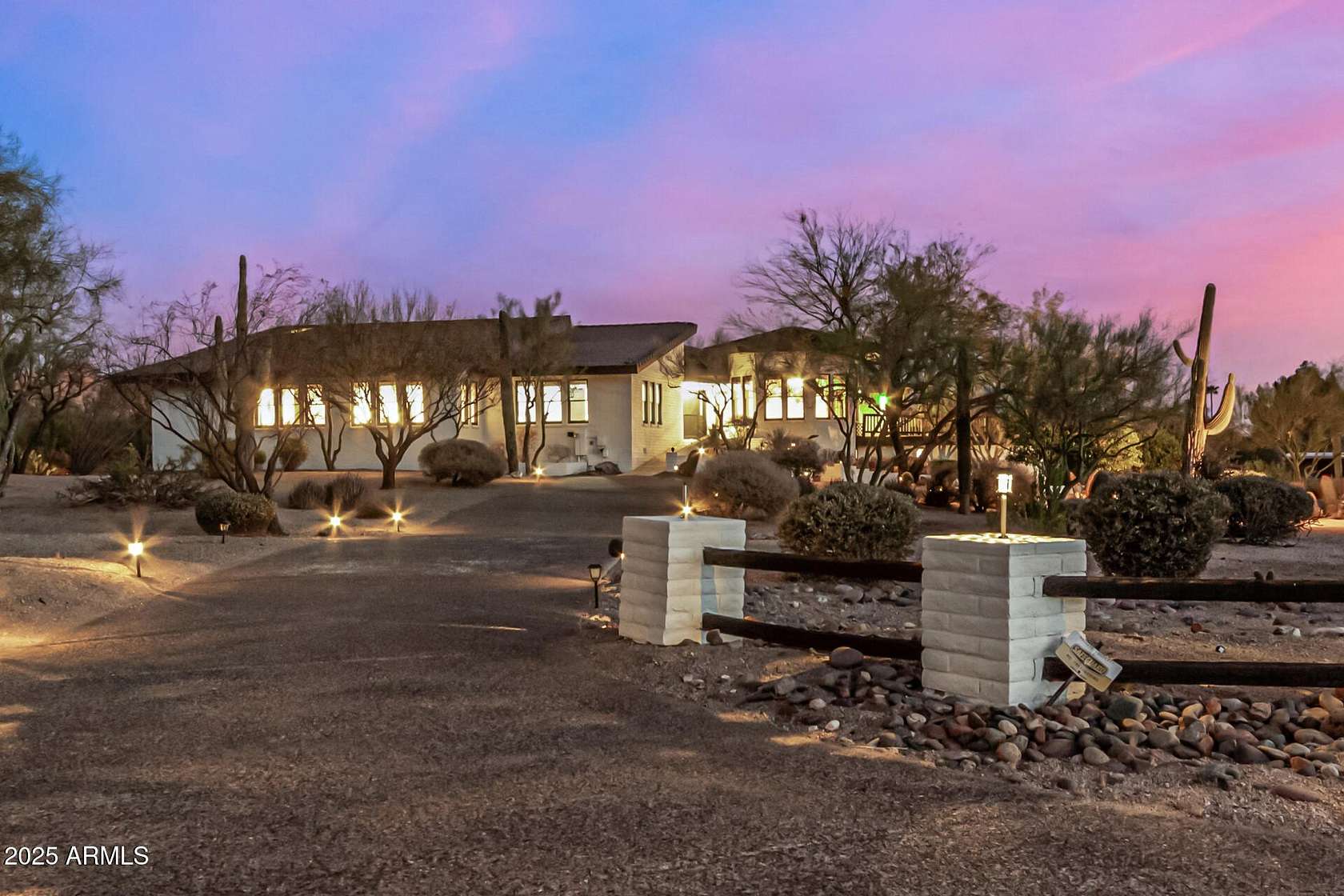 1.59 Acres of Residential Land with Home for Sale in Carefree, Arizona