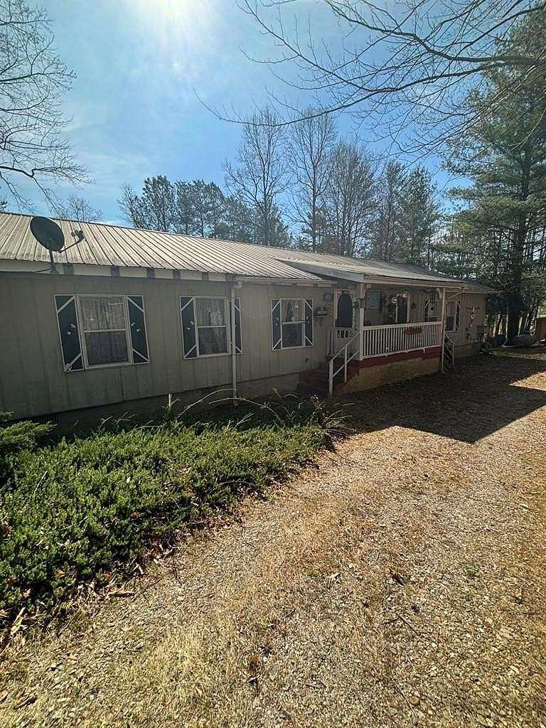 1.56 Acres of Land with Home for Sale in Blairsville, Georgia