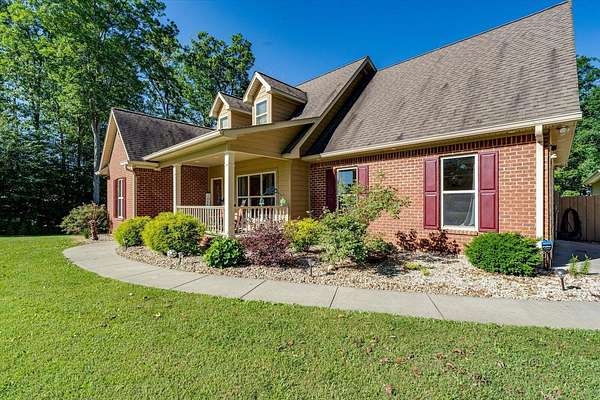 1.78 Acres of Residential Land with Home for Sale in Sequatchie, Tennessee