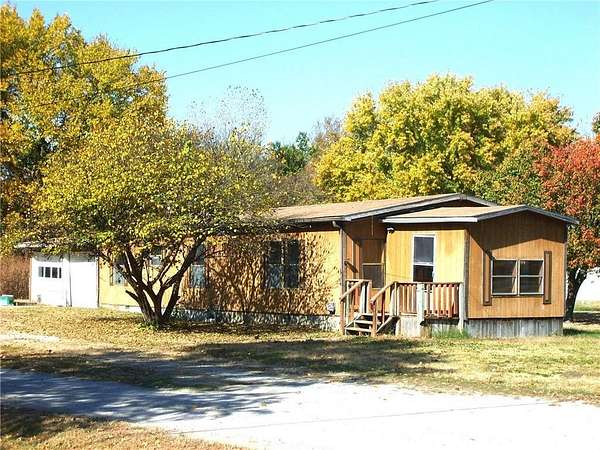 1.7 Acres of Residential Land with Home for Sale in Pittsburg, Kansas