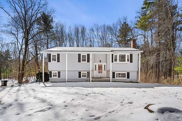 2 Acres of Residential Land with Home for Sale in Sutton, Massachusetts
