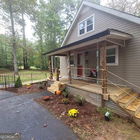 1.5 Acres of Residential Land with Home for Sale in LaGrange, Georgia