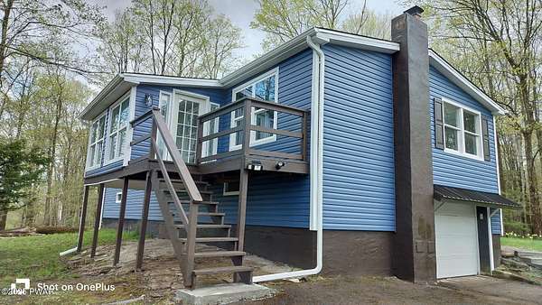 1.8 Acres of Residential Land with Home for Sale in Lake Ariel, Pennsylvania