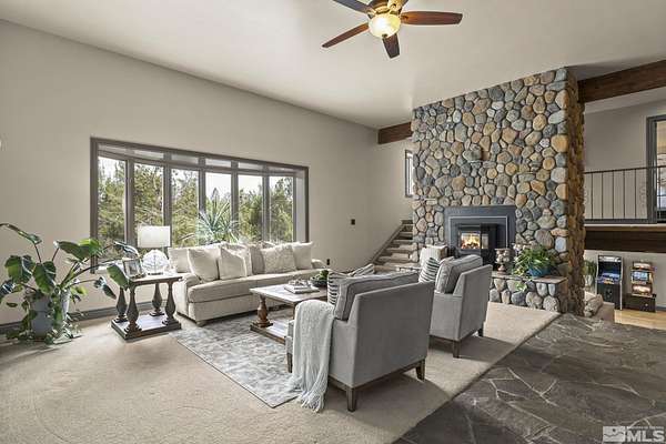 1.56 Acres of Residential Land with Home for Sale in Reno, Nevada