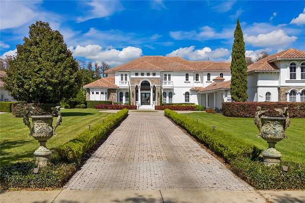 1.54 Acres of Land with Home for Sale in Windermere, Florida