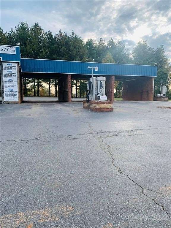 1.5 Acres of Mixed-Use Land for Sale in Taylorsville, North Carolina
