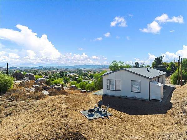 1.56 Acres of Residential Land with Home for Sale in Perris, California