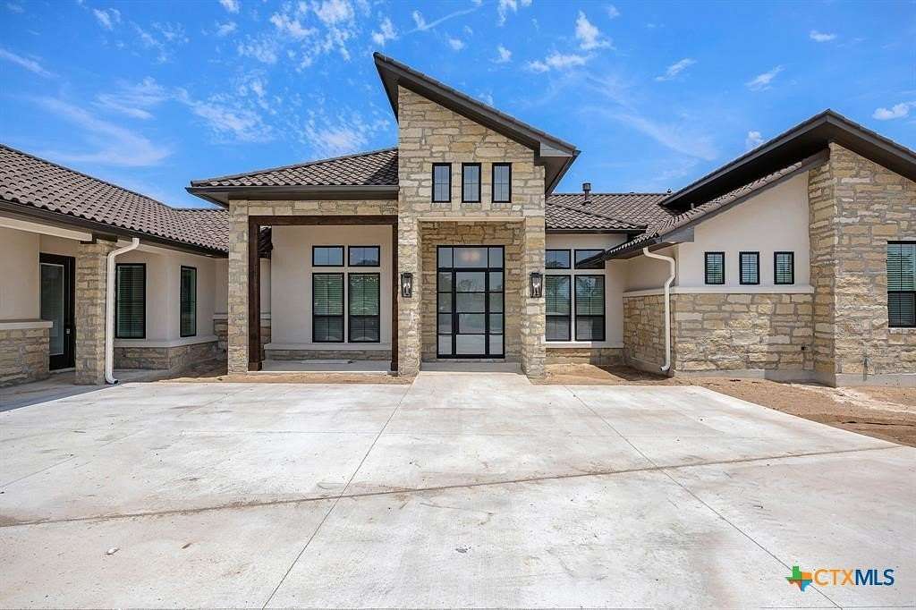 1.53 Acres of Residential Land with Home for Sale in Florence, Texas