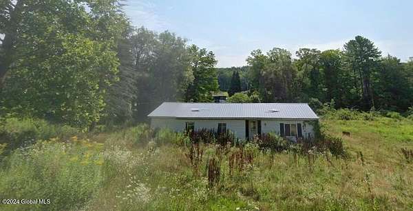 2 Acres of Residential Land with Home for Sale in Unadilla, New York