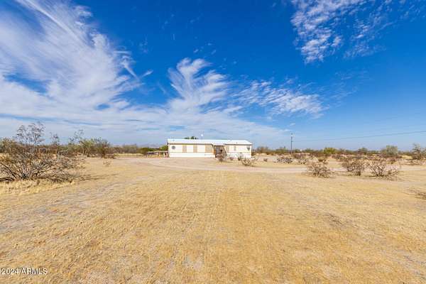 1.84 Acres of Residential Land with Home for Sale in Maricopa, Arizona