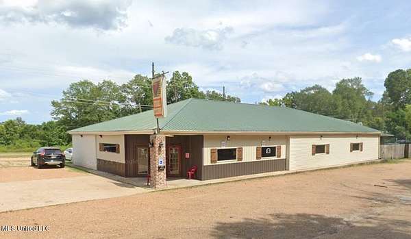 1.9 Acres of Improved Commercial Land for Sale in Terry, Mississippi