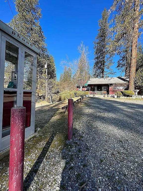1.87 Acres of Improved Residential Land for Sale in Weaverville, California