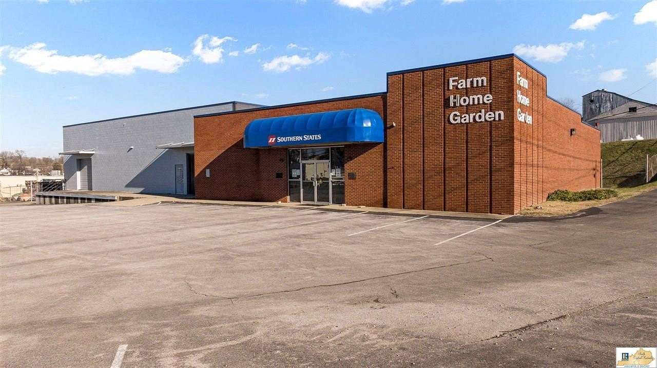 1.5 Acres of Commercial Land for Sale in Glasgow, Kentucky