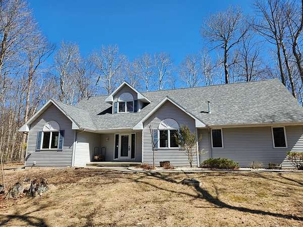1.52 Acres of Residential Land with Home for Sale in Ellison Bay, Wisconsin