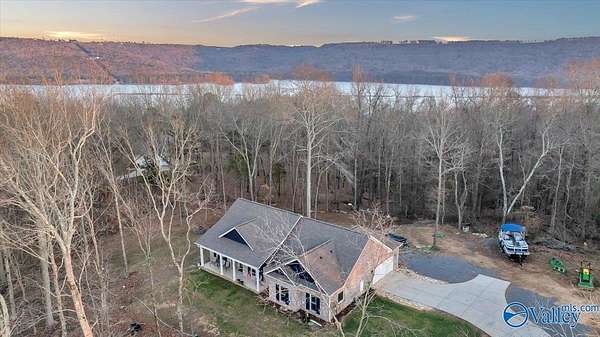 1.84 Acres of Residential Land with Home for Sale in Scottsboro, Alabama