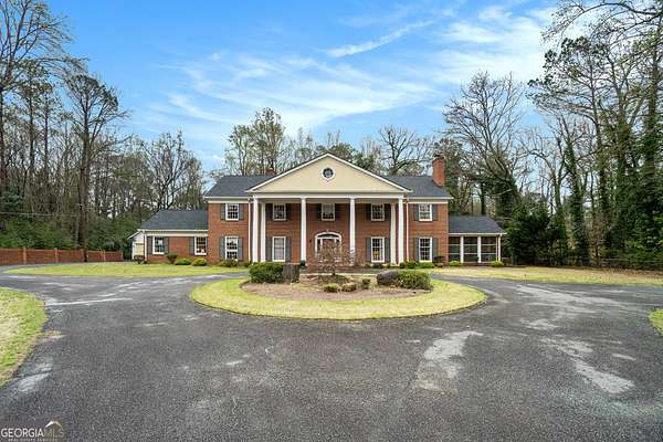 1.56 Acres of Residential Land with Home for Sale in Atlanta, Georgia