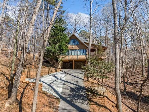 1.55 Acres of Residential Land with Home for Sale in Ellijay, Georgia