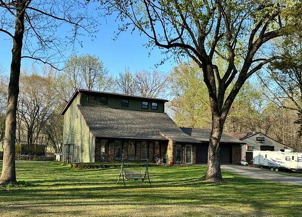 1.85 Acres of Residential Land with Home for Sale in Dexter, Missouri