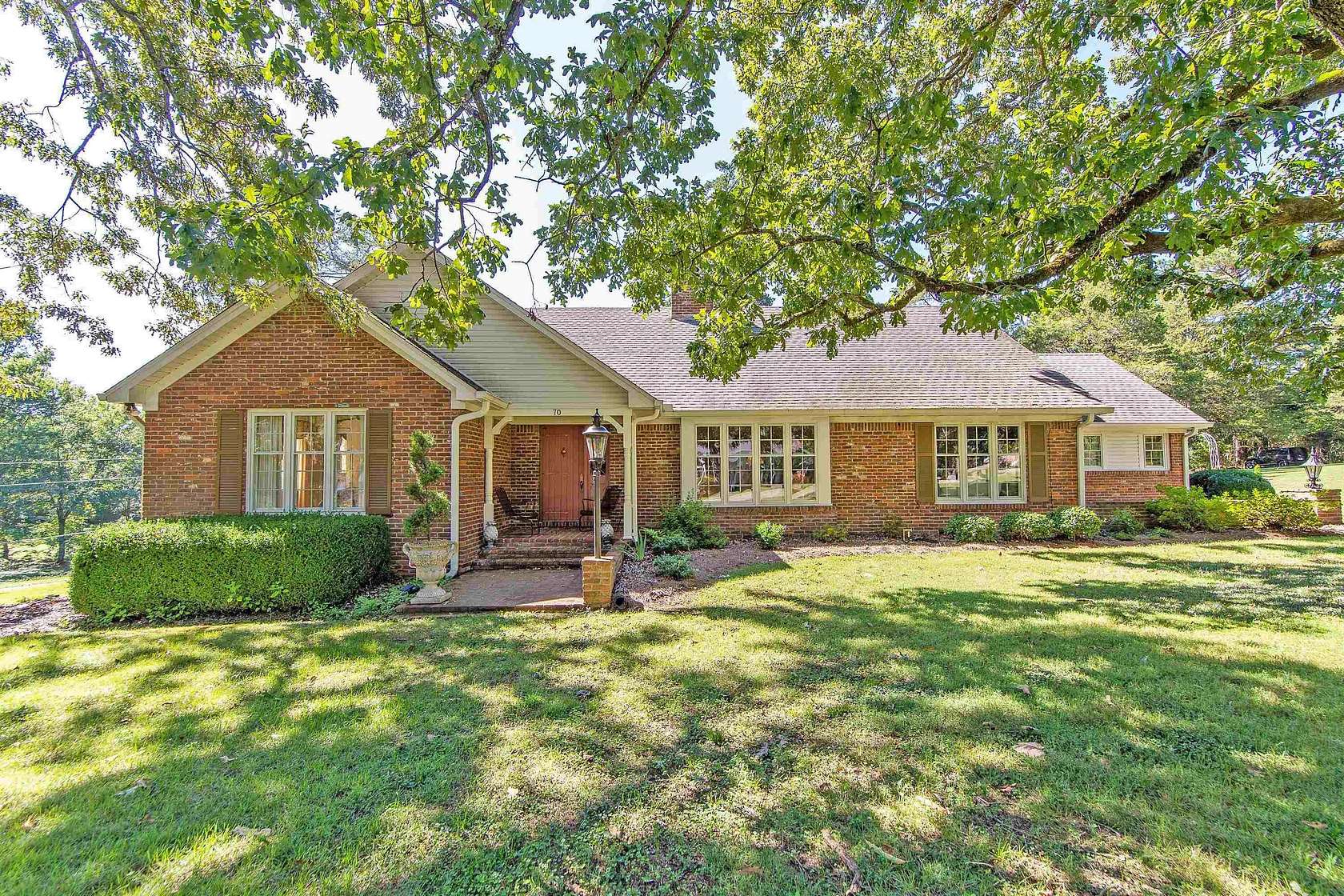 1.6 Acres of Residential Land with Home for Sale in Savannah, Tennessee