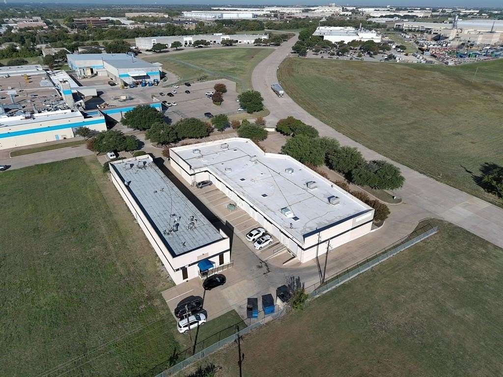 1.53 Acres of Commercial Land for Sale in DeSoto, Texas