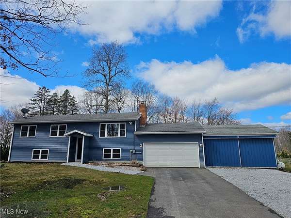 1.5 Acres of Residential Land with Home for Sale in Middlefield, Ohio