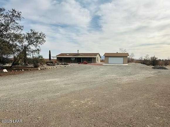 10 Acres of Land with Home for Sale in Salome, Arizona