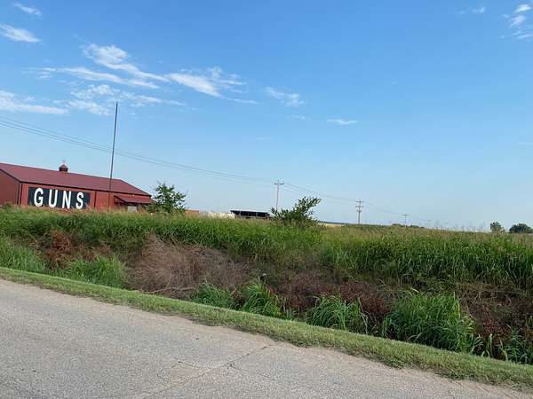 1 Acre of Land for Sale in Tonkawa, Oklahoma