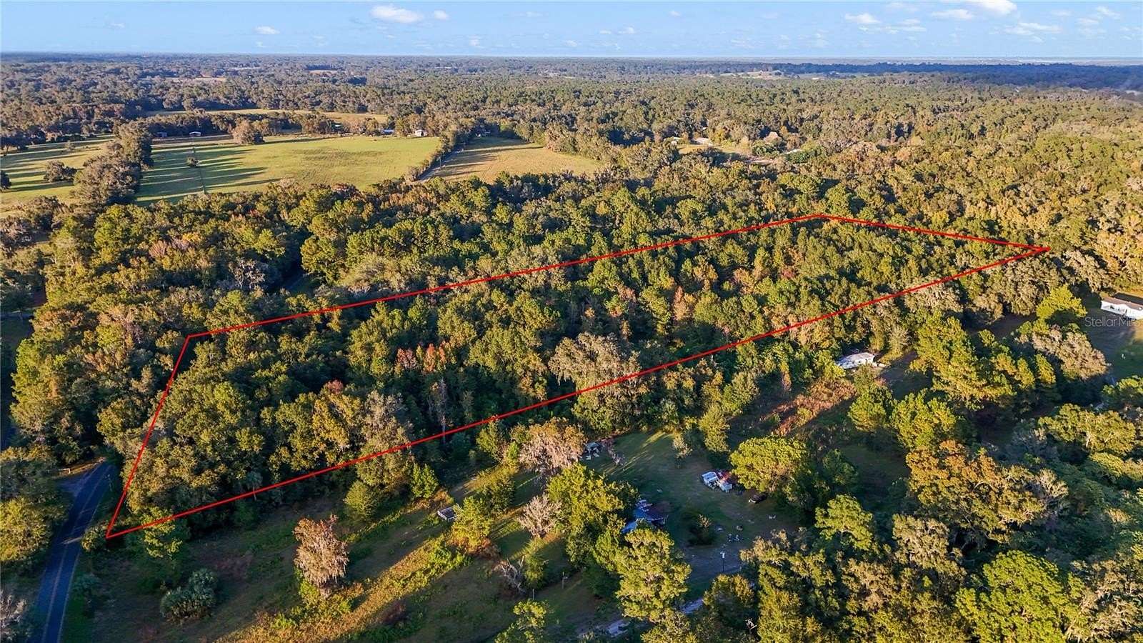 10 Acres of Agricultural Land for Sale in Reddick, Florida