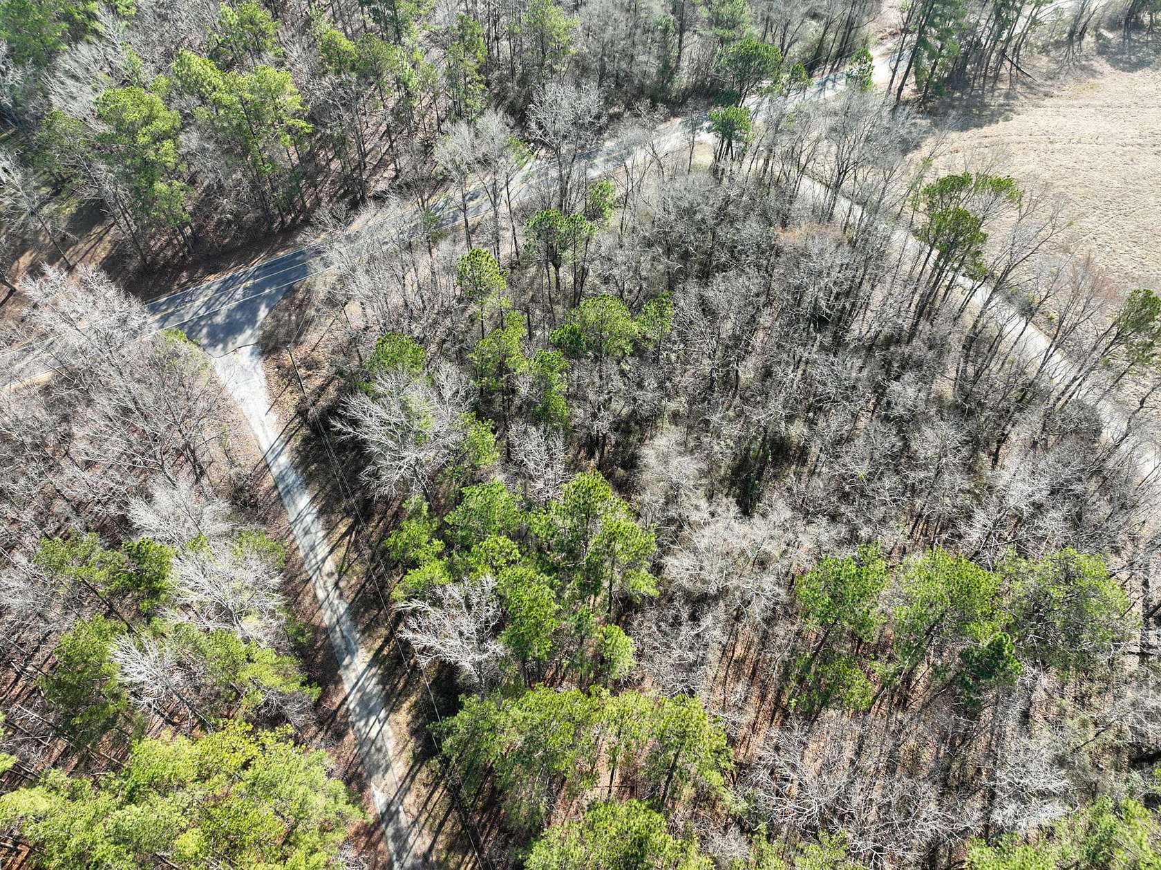 0.56 Acres of Residential Land for Sale in Wilsonville, Alabama