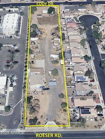 2 Acres of Residential Land with Home for Sale in Phoenix, Arizona