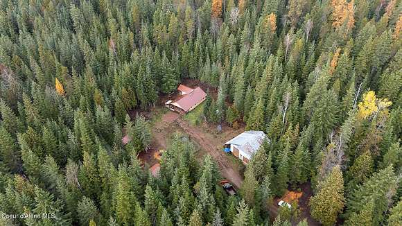 5 Acres of Residential Land with Home for Sale in Clark Fork, Idaho