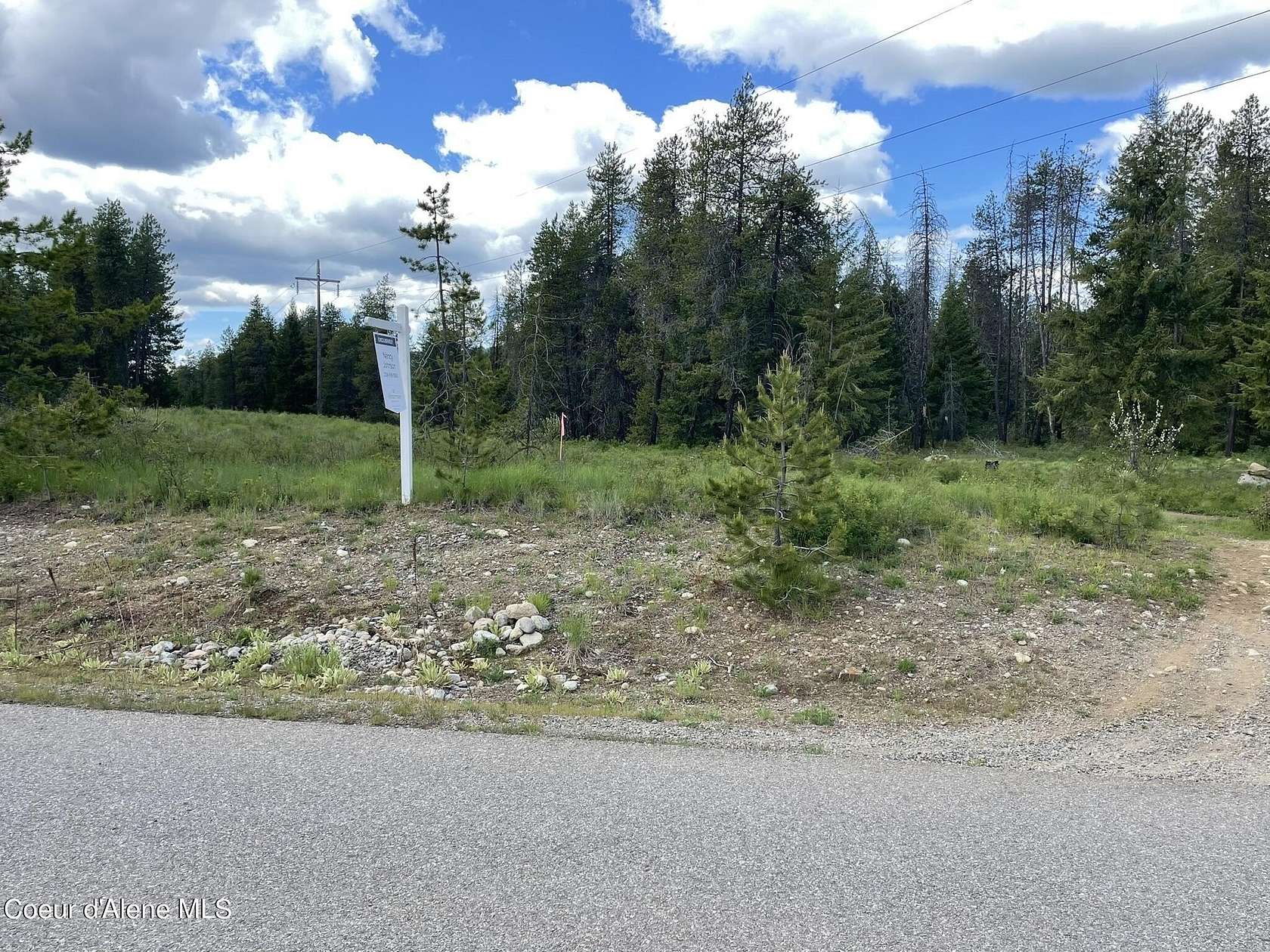 1 Acre of Residential Land for Sale in Spirit Lake, Idaho