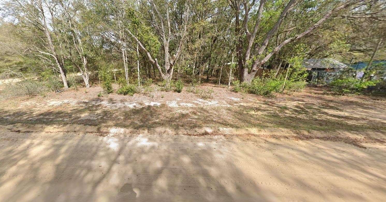 0.22 Acres of Residential Land for Sale in Interlachen, Florida