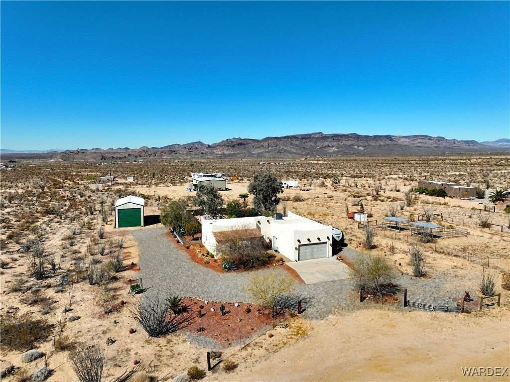 2.35 Acres of Residential Land with Home for Sale in Yucca, Arizona