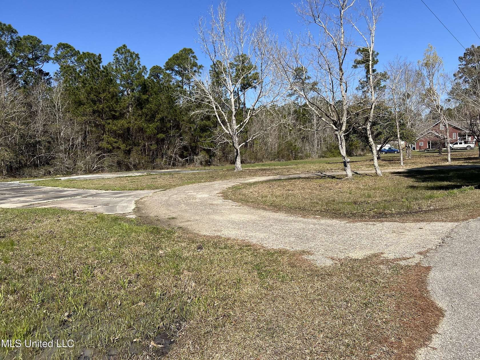 1 Acre of Land for Sale in Bay St. Louis, Mississippi
