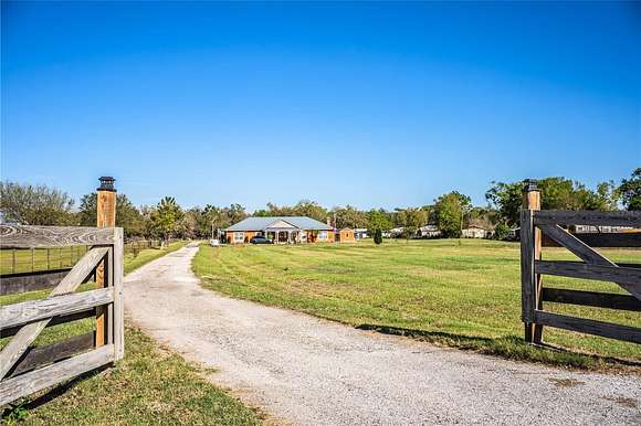 5.43 Acres of Land with Home for Sale in Bartow, Florida