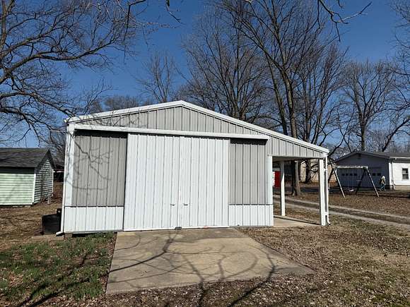 0.23 Acres of Land for Sale in Norris City, Illinois