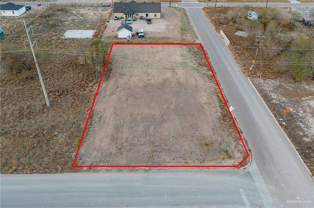 0.6 Acres of Commercial Land for Sale in Edinburg, Texas