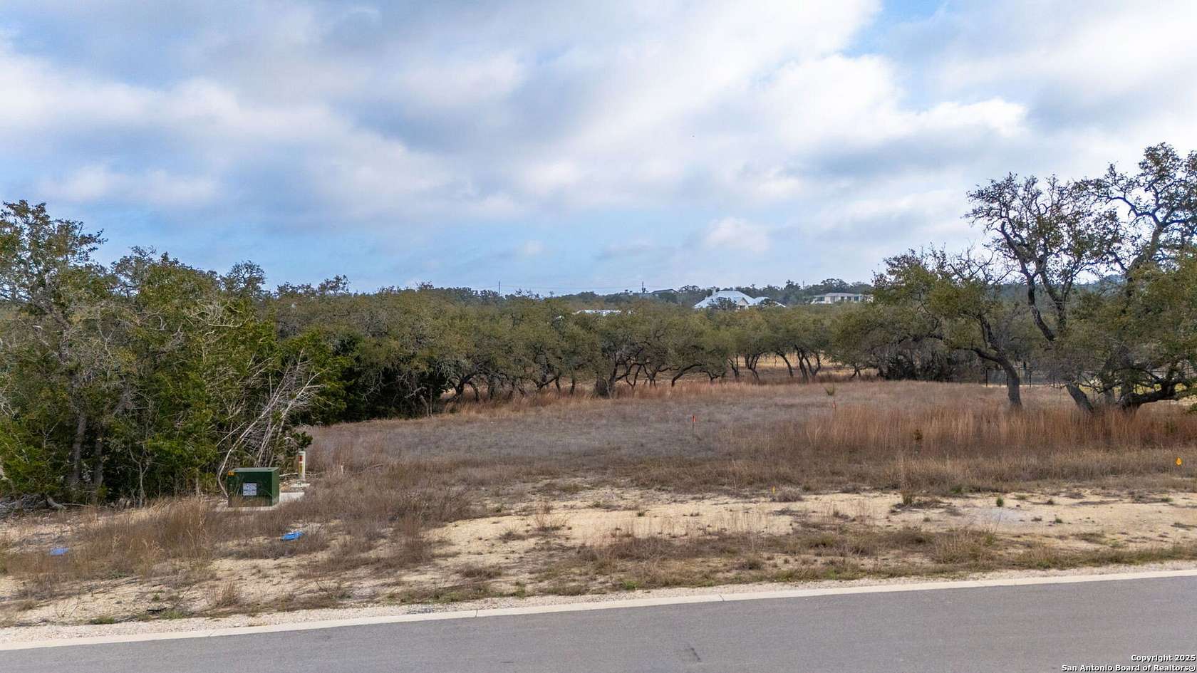 1 Acre of Residential Land for Sale in Bulverde, Texas